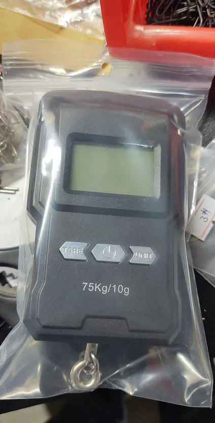 Hooker's Terminal Tackle, Digital Scale